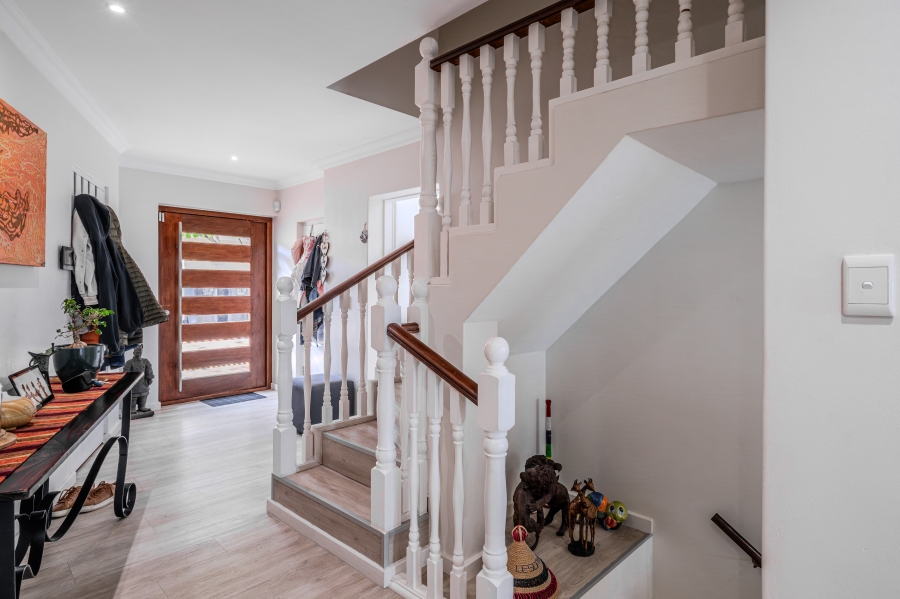 3 Bedroom Property for Sale in Camps Bay Western Cape